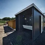 Campland Деревянный коттедж *