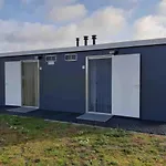 Campland Деревянный коттедж *